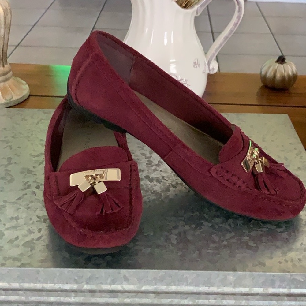 Women's Burgundy Loafers with Gold Accent